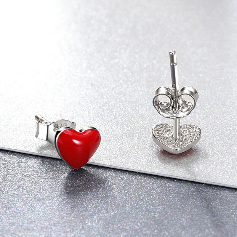 Boucles d'oreilles clous coeur rouge en argent 925