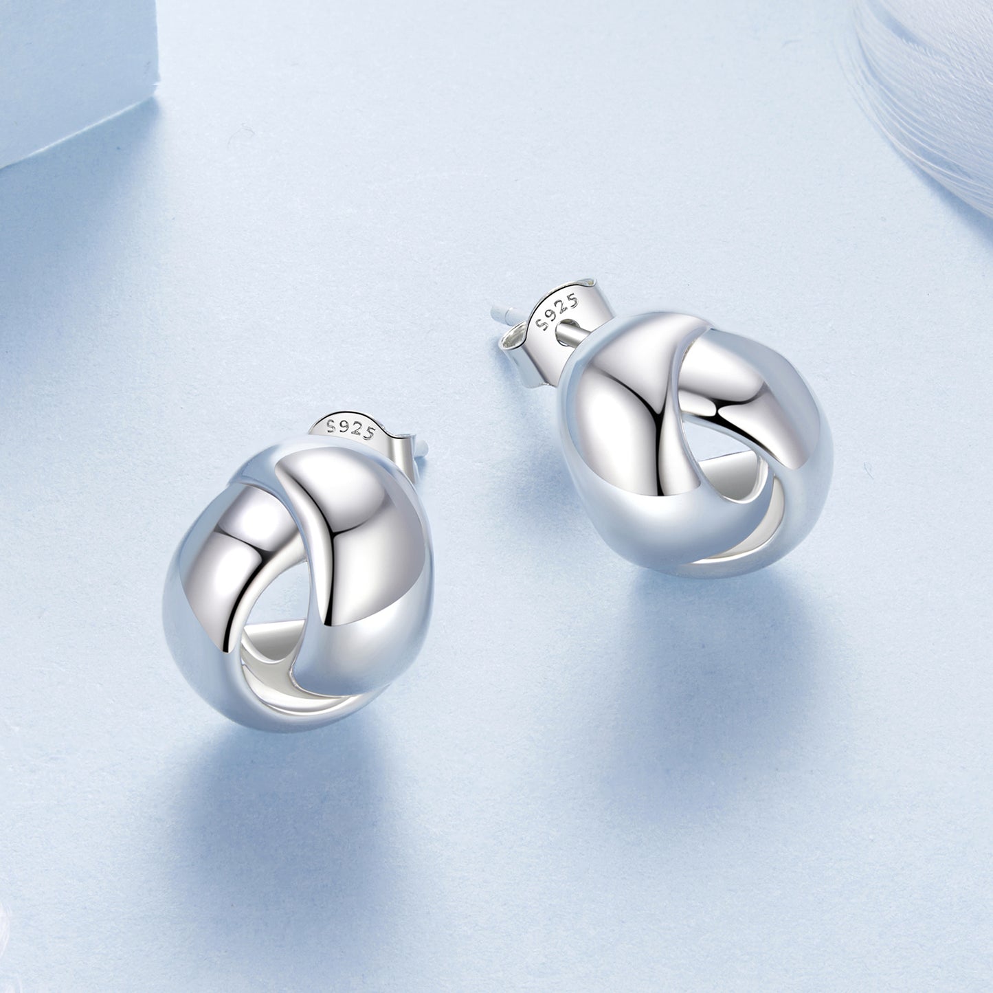 Stud Earrings Twissted Design S925 Silver