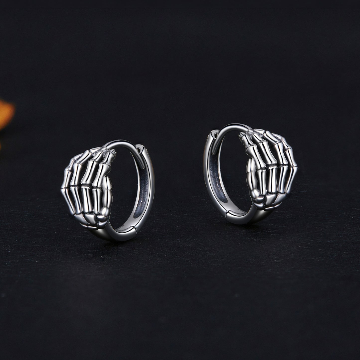 Boucles D'oreilles Créoles Crâne Mains Argent S925 Pour Halloween