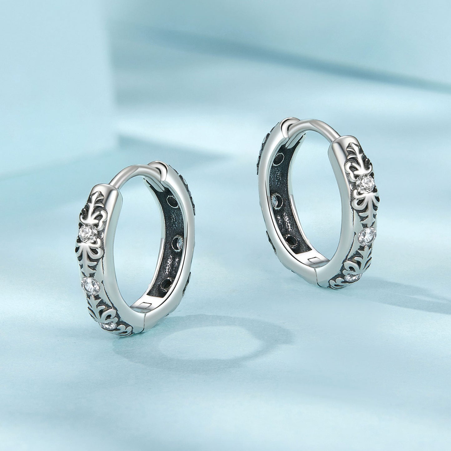 Hoop Earrings Retro Pattern S925 Silver Oxide With CZ Stone